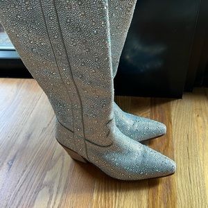 Silver Sparkly/Rhinestone Boots Sz 7